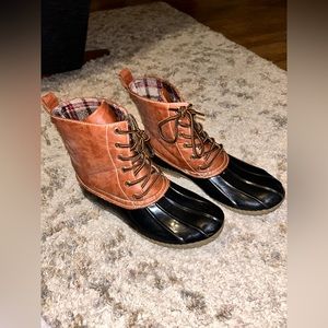 Yoki Duck Boots